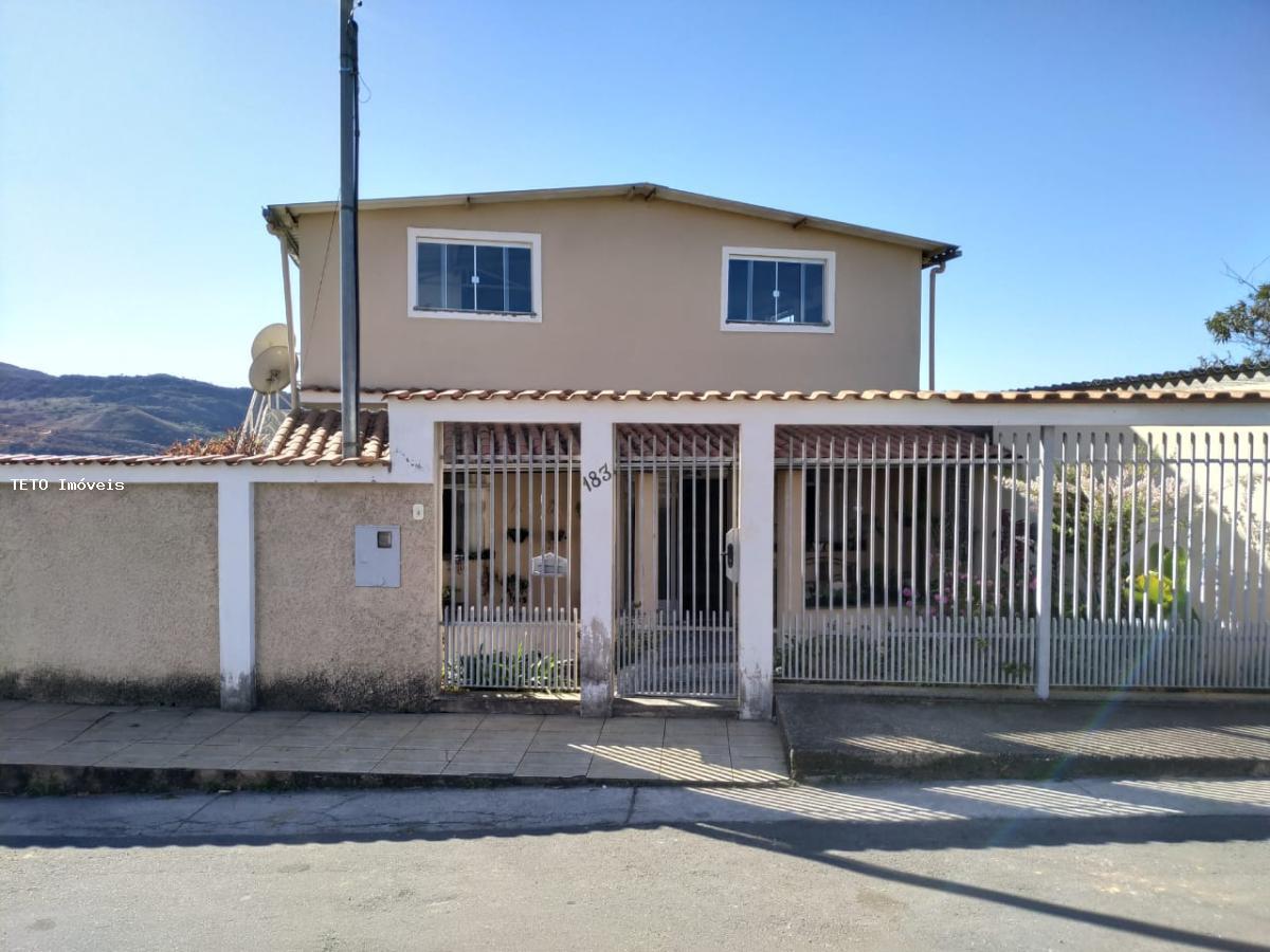 Casa à venda com 3 quartos, 570m² - Foto 1