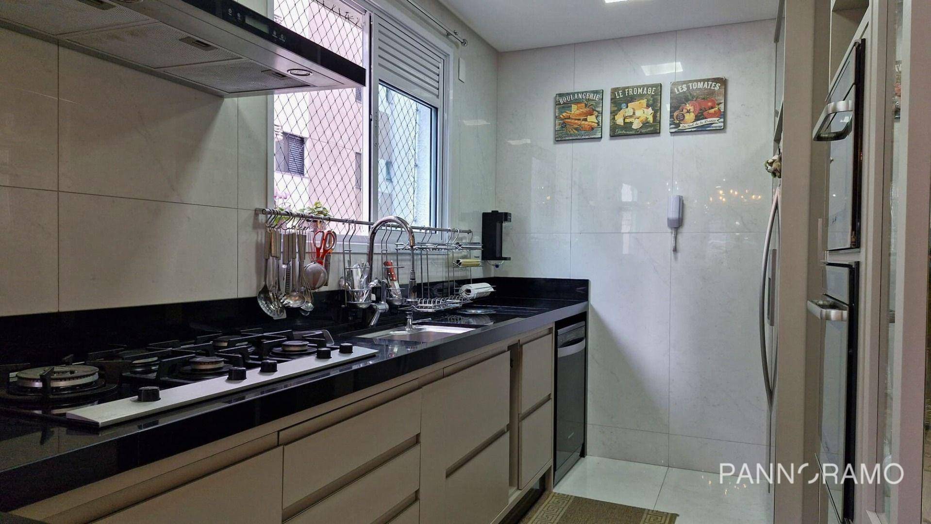 Apartamento à venda com 3 quartos, 168m² - Foto 9