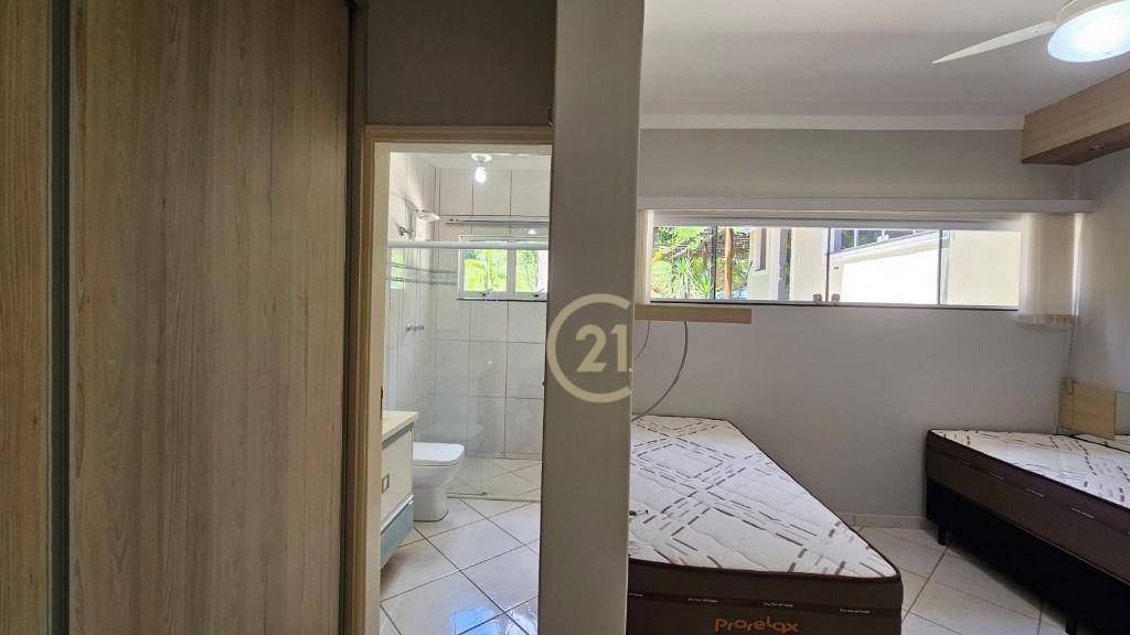 Chácara à venda com 5 quartos, 660m² - Foto 18