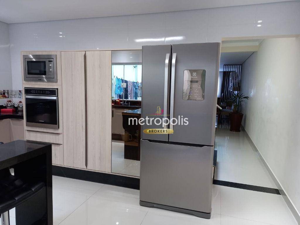 Sobrado à venda com 3 quartos, 230m² - Foto 10