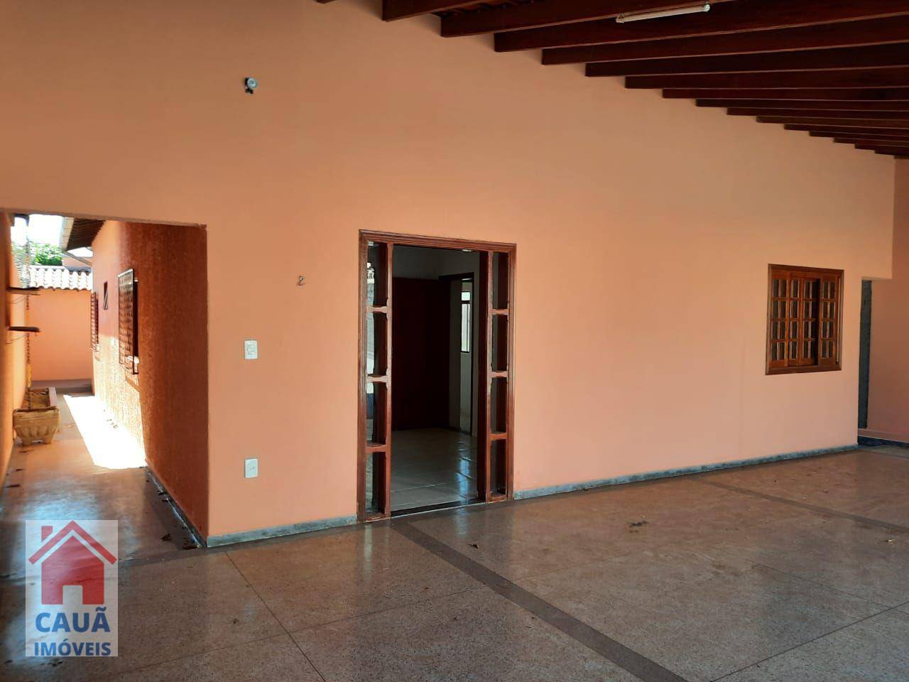 Casa à venda com 3 quartos, 500M2 - Foto 1