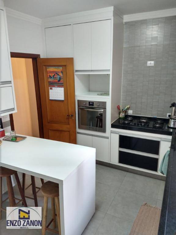 Apartamento à venda com 3 quartos, 153m² - Foto 16