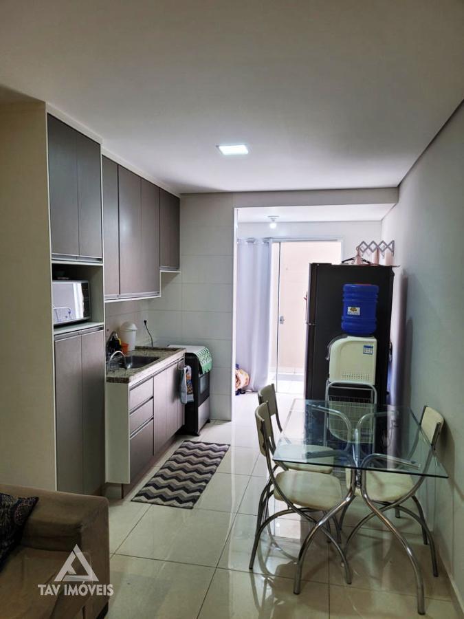 Apartamento à venda com 2 quartos, 65m² - Foto 4
