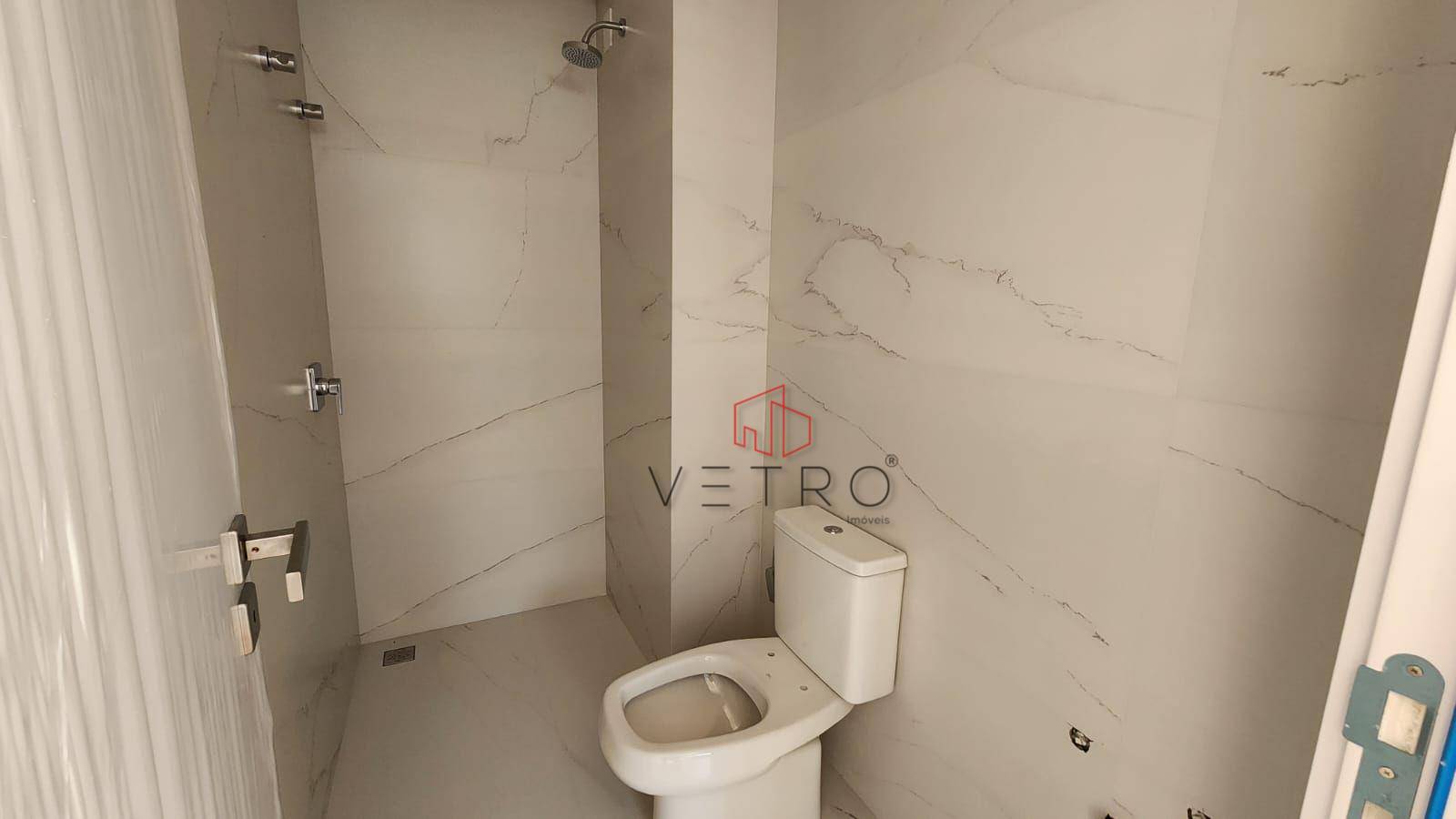 Apartamento à venda com 2 quartos, 97m² - Foto 11