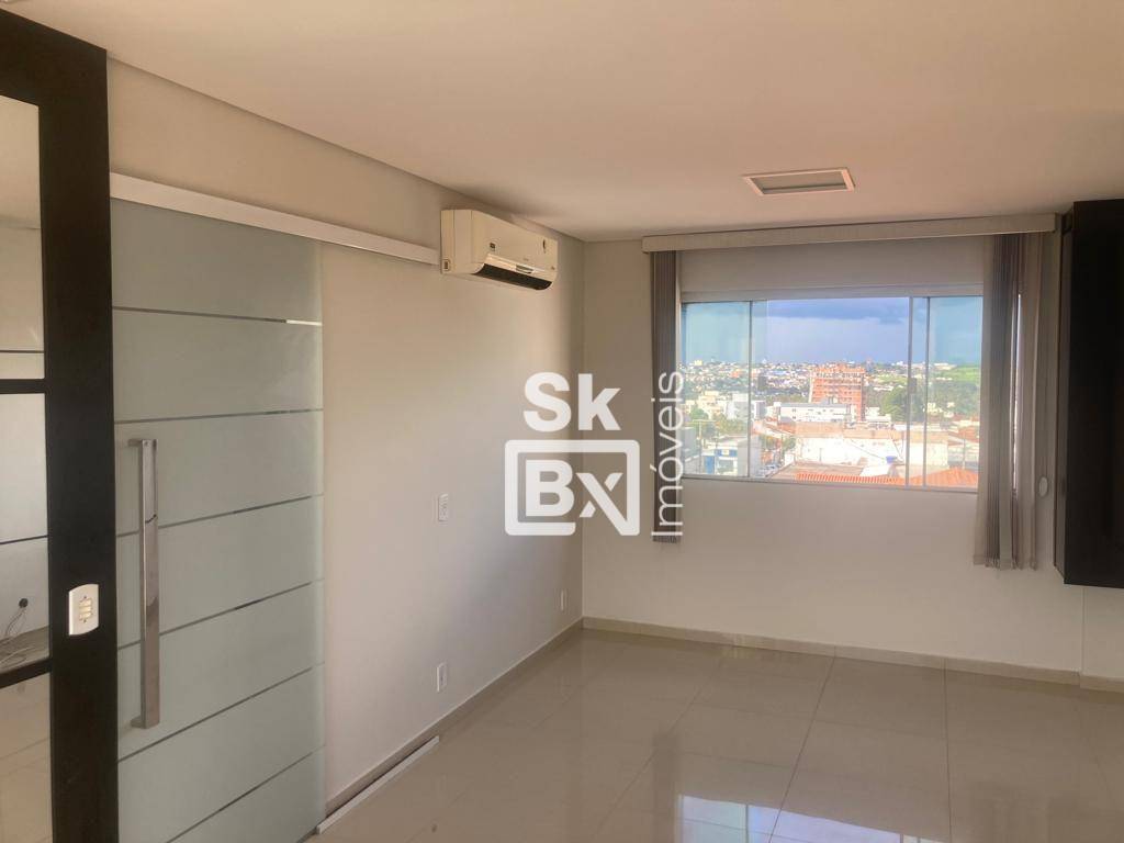 Apartamento à venda com 3 quartos, 105m² - Foto 1