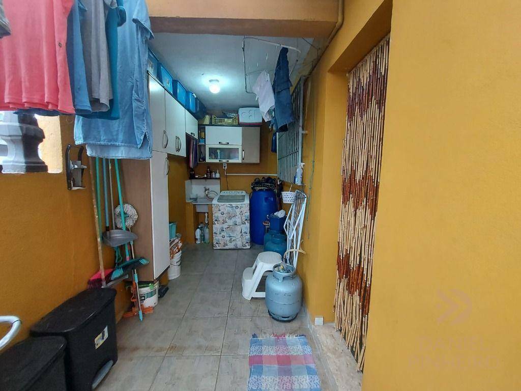 Sobrado à venda com 3 quartos, 156m² - Foto 24