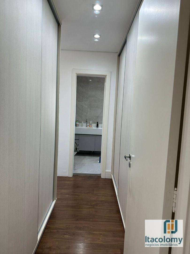 Apartamento à venda com 3 quartos, 158m² - Foto 6