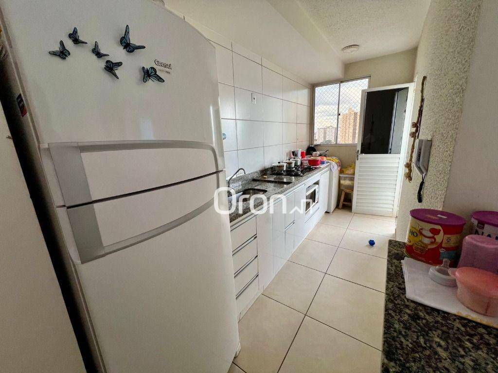 Apartamento à venda com 2 quartos, 50m² - Foto 2