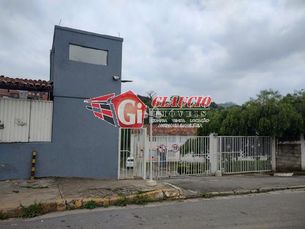 Apartamento à venda com 2 quartos, 58m² - Foto 1