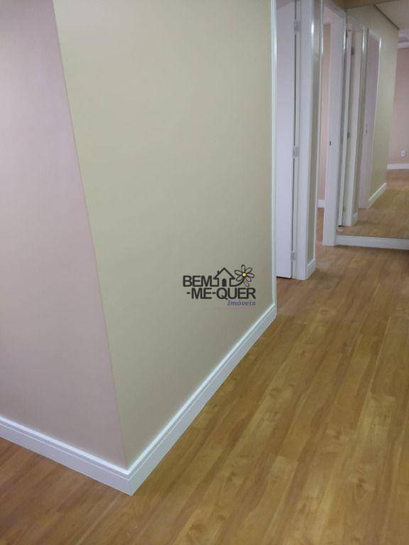 Apartamento à venda com 2 quartos, 40m² - Foto 17