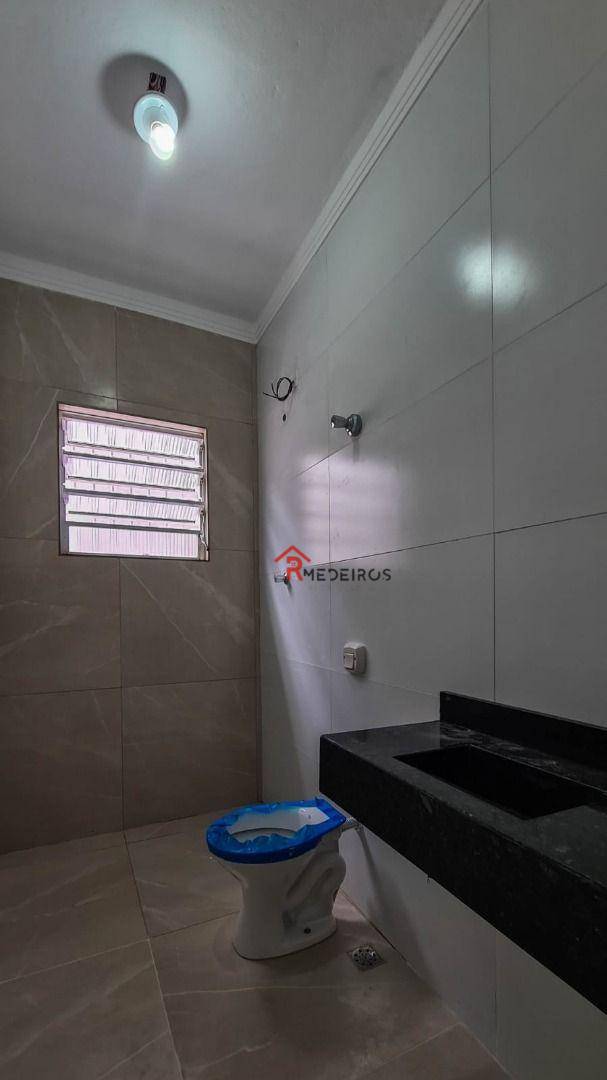 Casa à venda com 3 quartos, 90m² - Foto 19