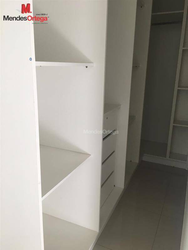 Casa de Condomínio para alugar com 3 quartos, 300m² - Foto 11