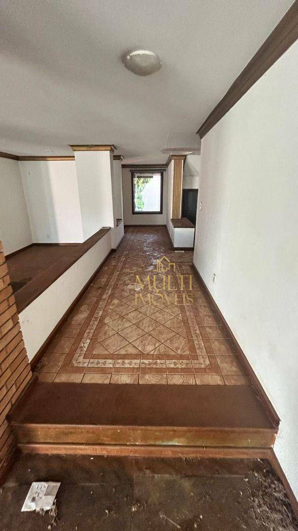 Casa à venda e aluguel com 5 quartos, 400m² - Foto 6