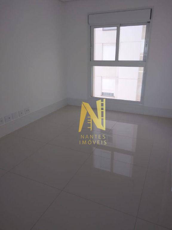 Apartamento à venda com 3 quartos, 214m² - Foto 14