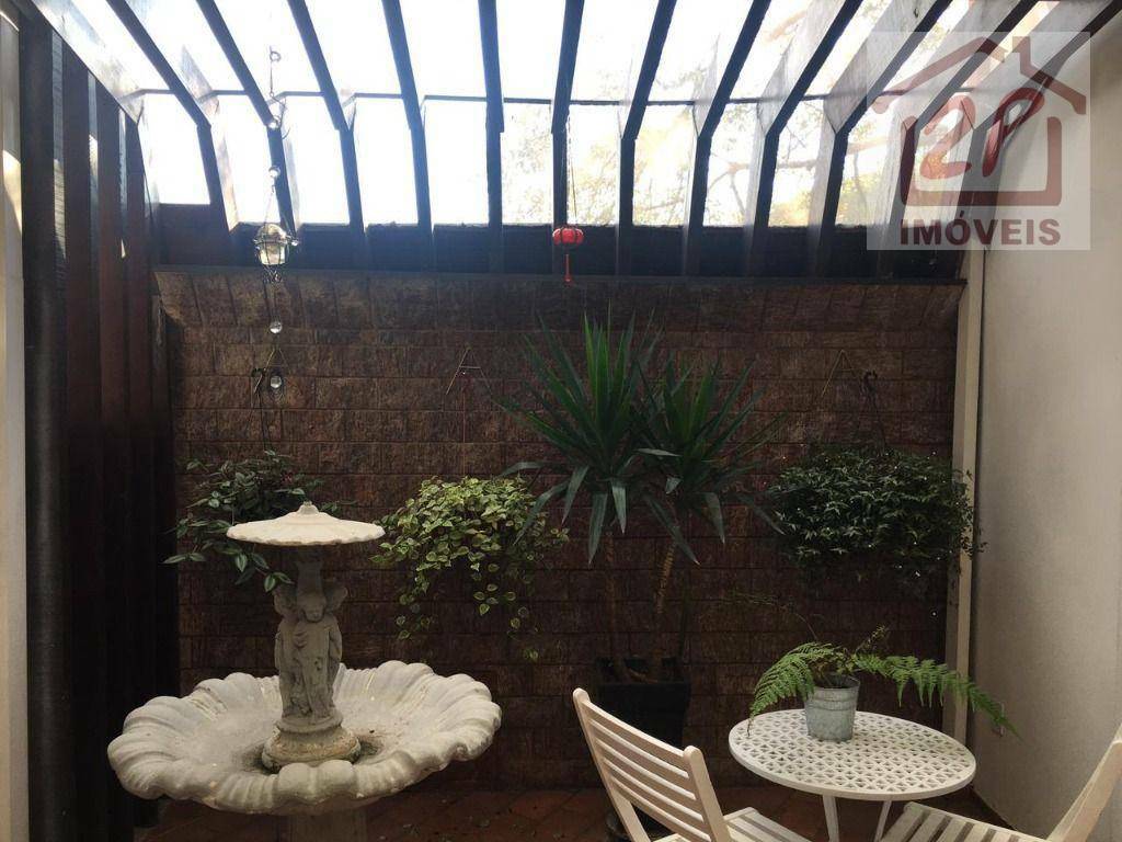 Casa, 3 quartos, 230 m² - Foto 24