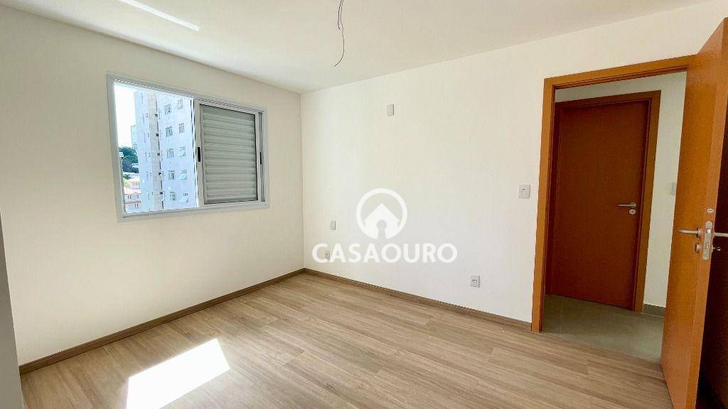 Apartamento à venda com 2 quartos, 62m² - Foto 19