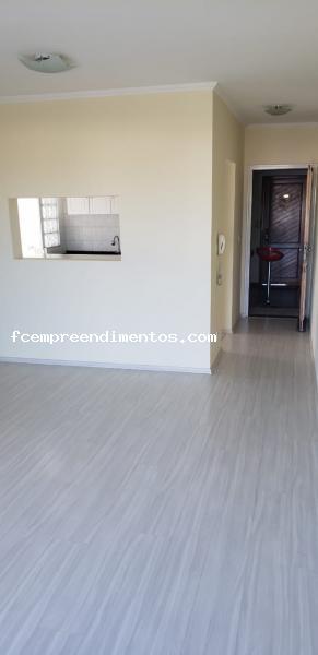 Apartamento à venda com 3 quartos, 72m² - Foto 11