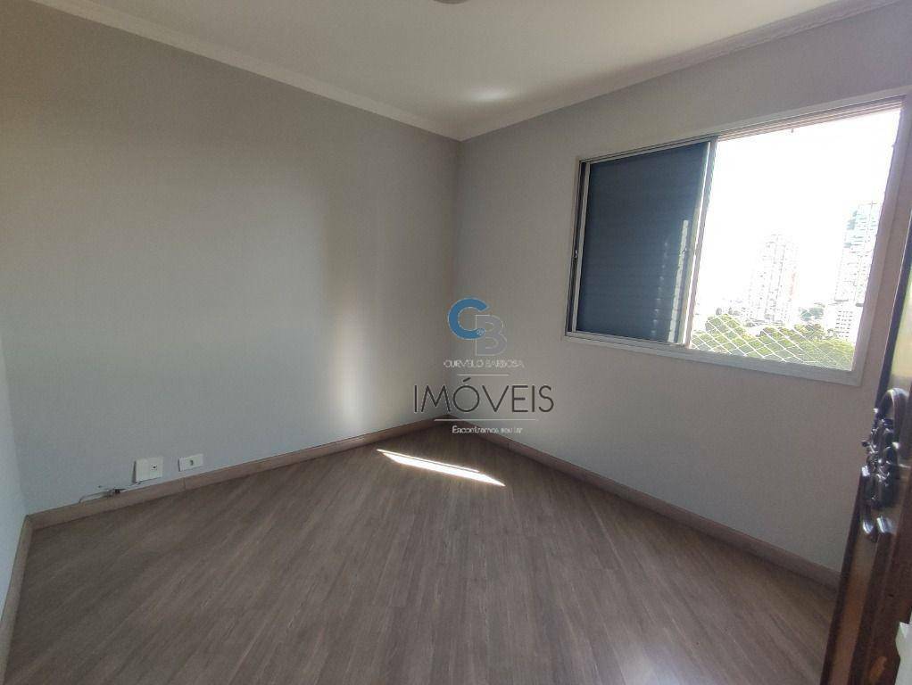 Apartamento à venda com 3 quartos, 87m² - Foto 15