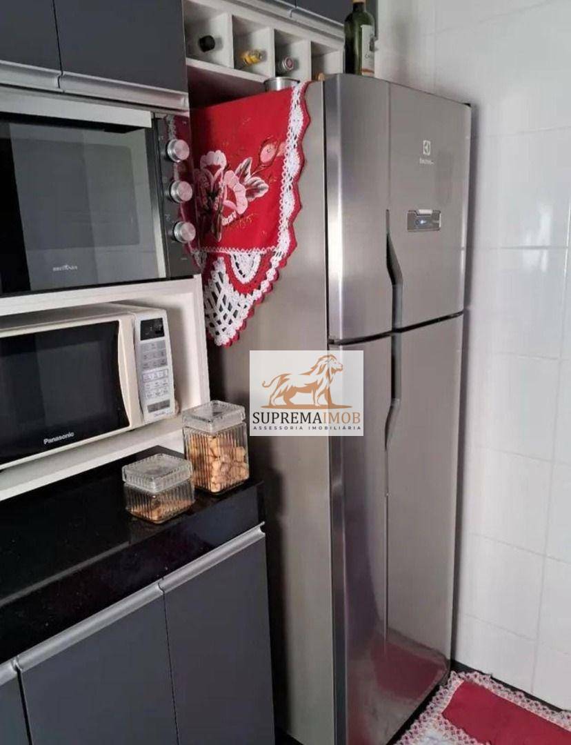 Apartamento à venda com 2 quartos, 42m² - Foto 7