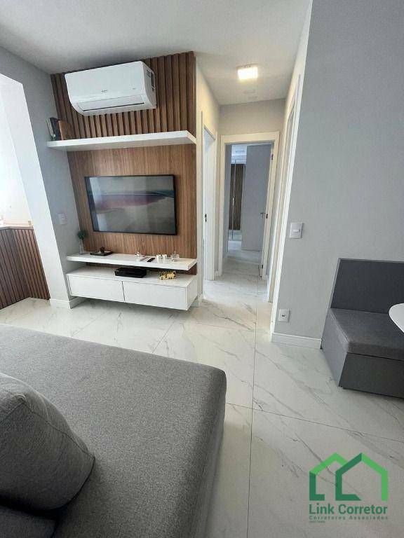 Apartamento à venda com 2 quartos, 54m² - Foto 3