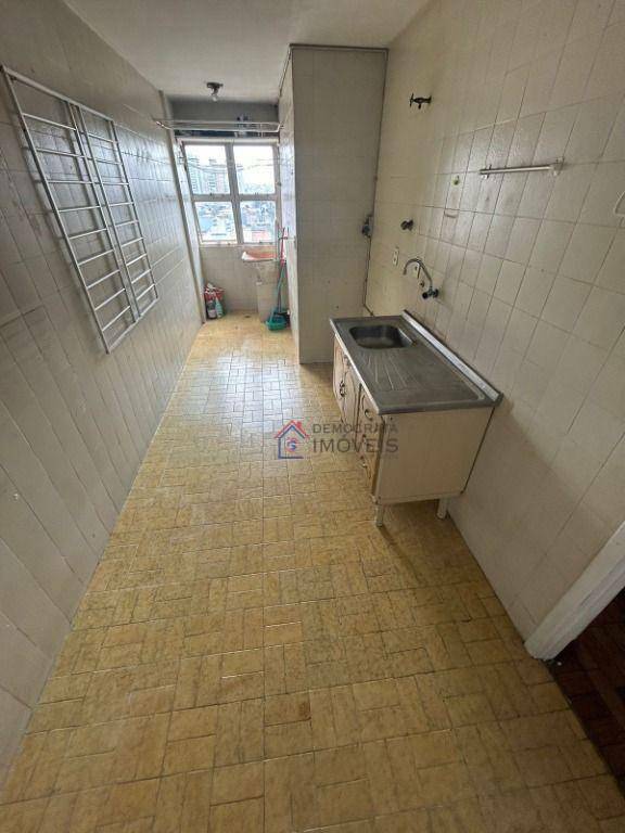 Apartamento à venda com 2 quartos, 74m² - Foto 3