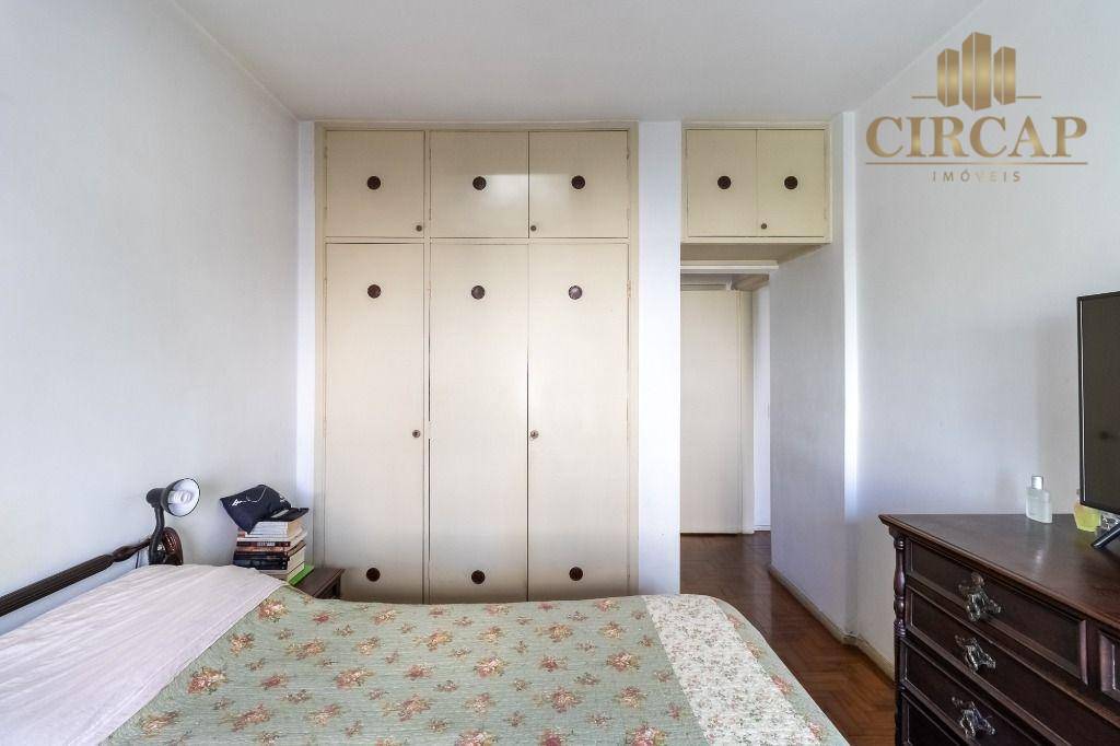 Apartamento à venda com 3 quartos, 139m² - Foto 26