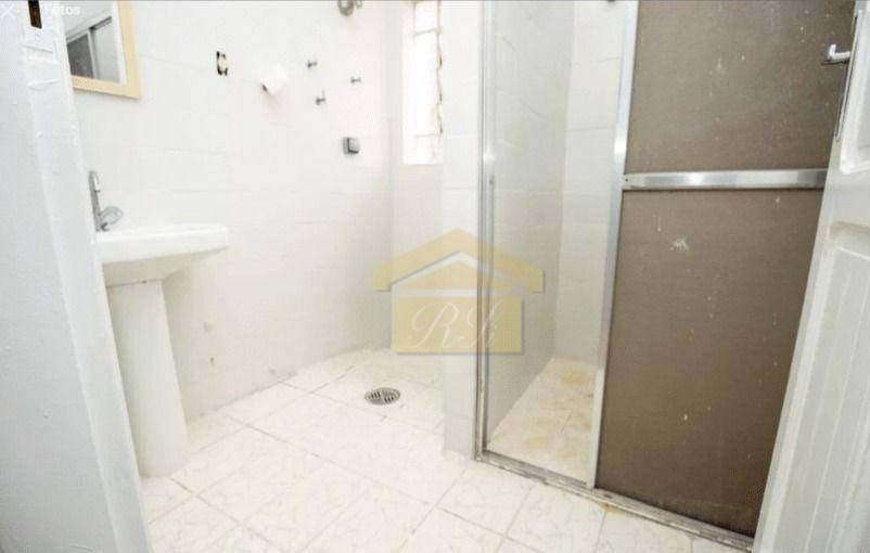 Casa à venda com 3 quartos, 220m² - Foto 23