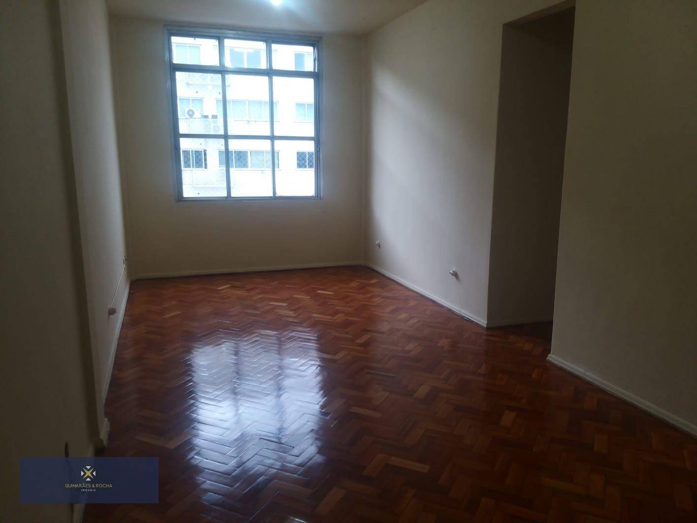 Apartamento para alugar com 3 quartos, 120m² - Foto 19