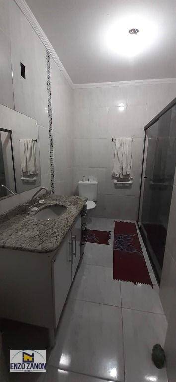 Sobrado à venda com 3 quartos, 250m² - Foto 24