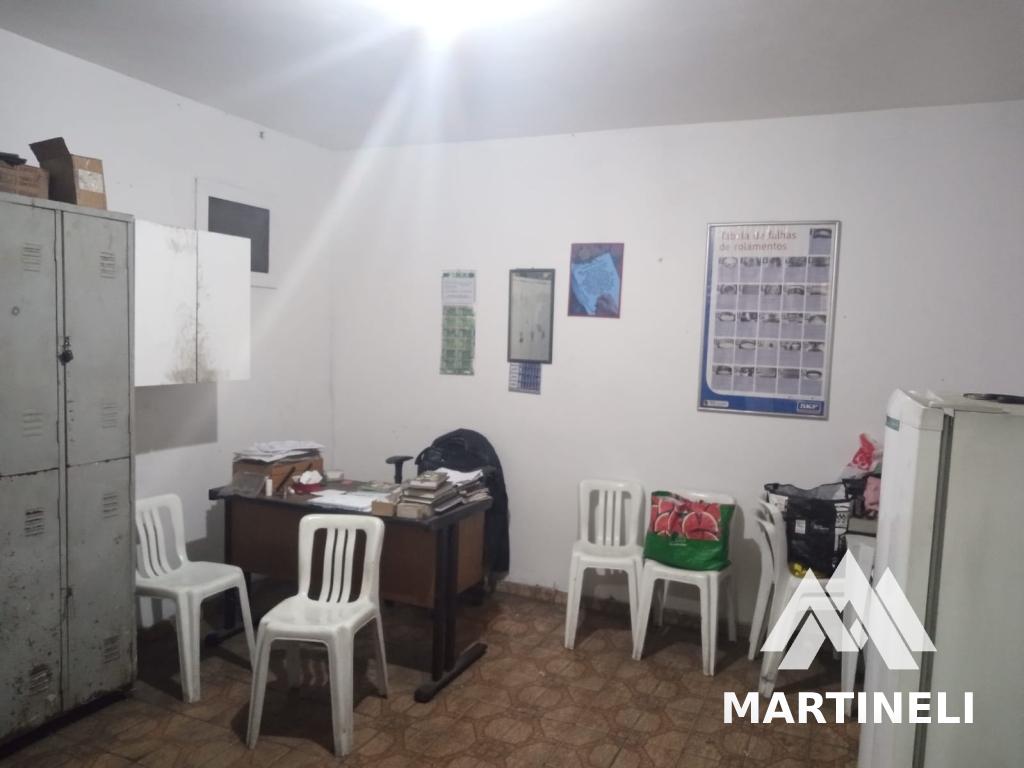 Depósito-Galpão-Armazém à venda com 1 quarto, 350m² - Foto 17