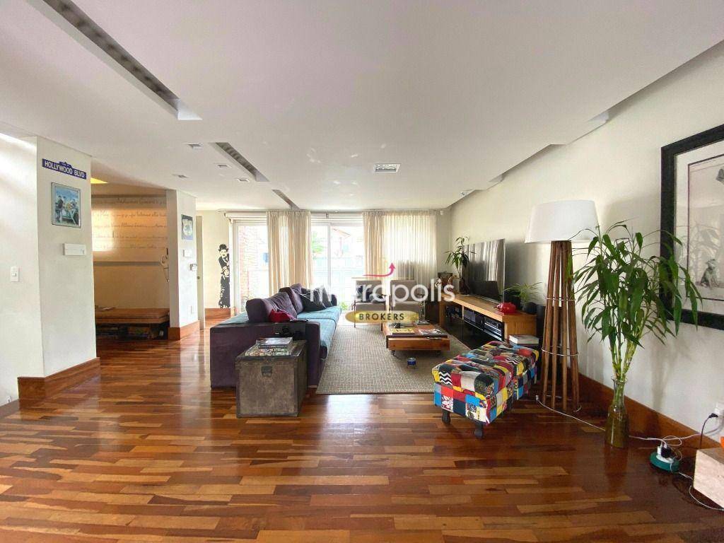 Sobrado para alugar com 3 quartos, 380m² - Foto 2