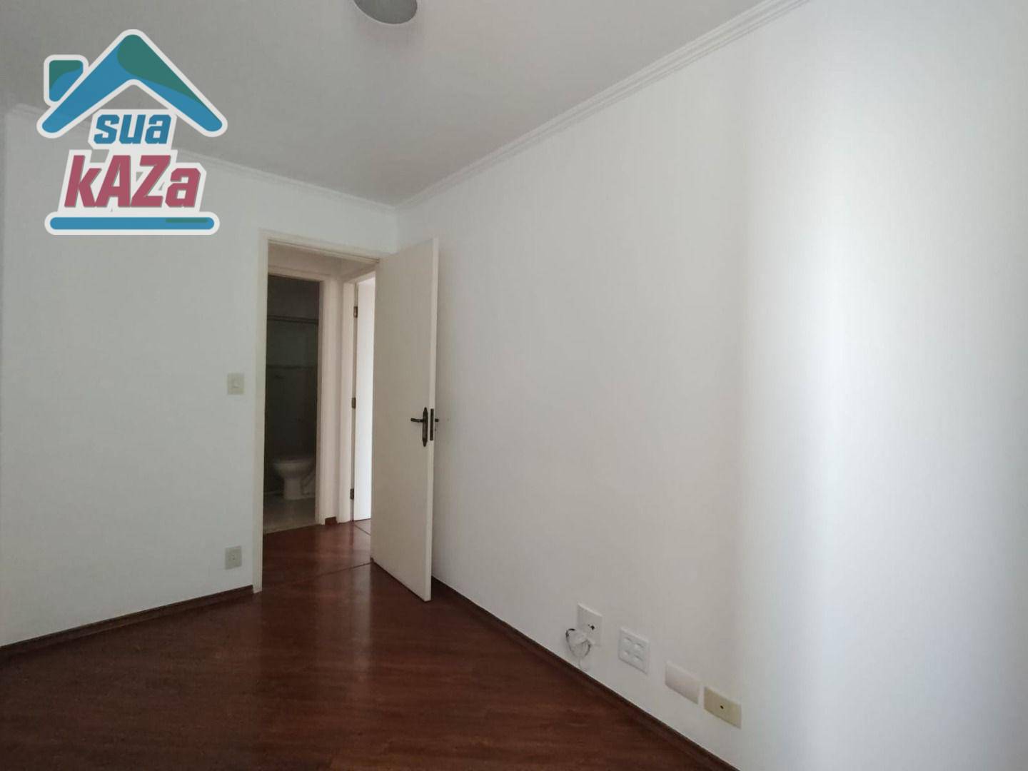 Apartamento à venda com 3 quartos, 96m² - Foto 8