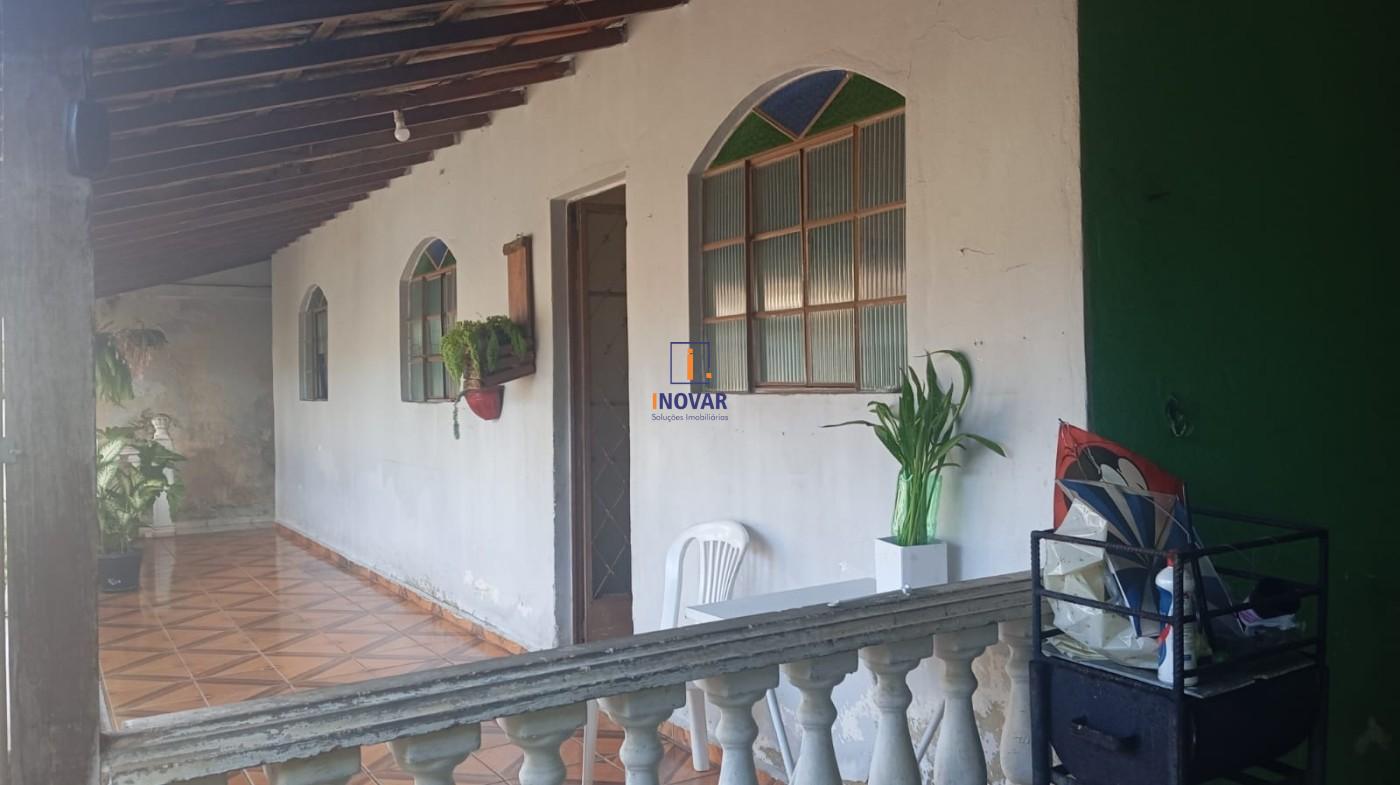 Casa à venda com 3 quartos, 360m² - Foto 14
