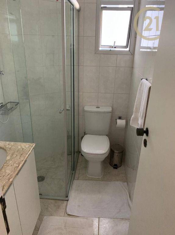 Apartamento à venda e aluguel com 2 quartos, 60m² - Foto 11