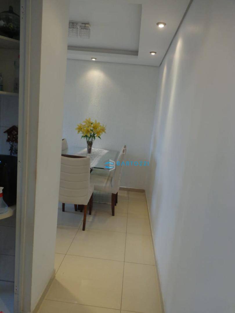 Apartamento à venda com 2 quartos, 49m² - Foto 4