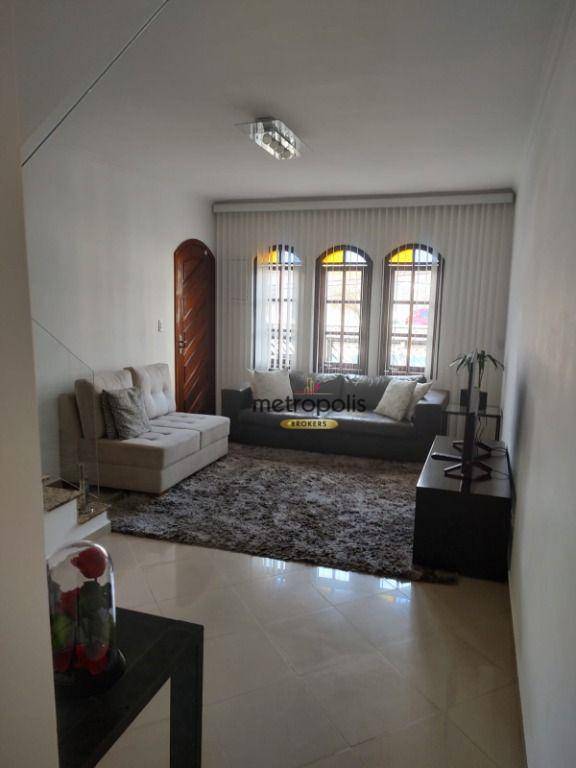 Sobrado à venda com 3 quartos, 157m² - Foto 1