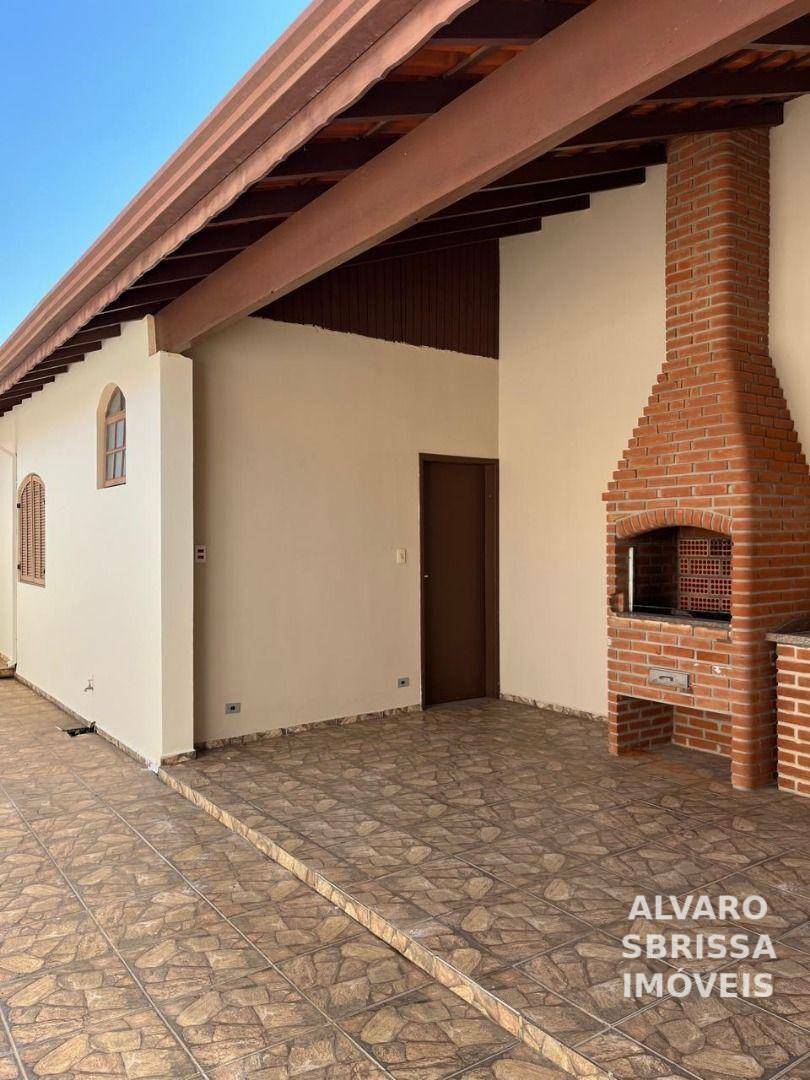 Casa à venda com 4 quartos, 246m² - Foto 32