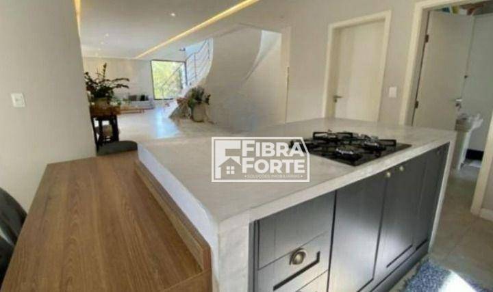 Casa de Condomínio à venda com 3 quartos, 325m² - Foto 10