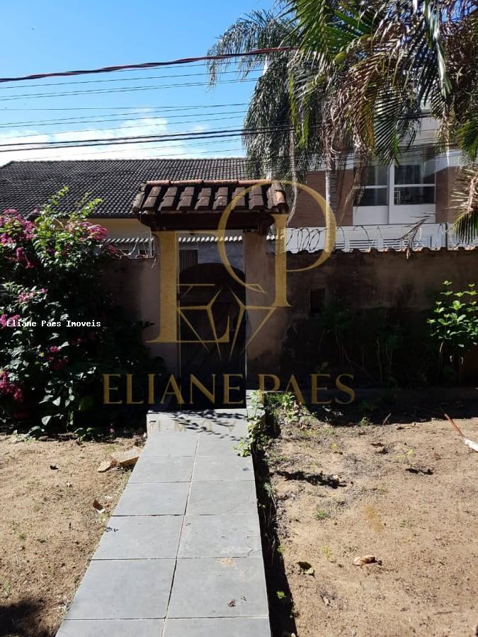 Casa à venda com 4 quartos, 750m² - Foto 3