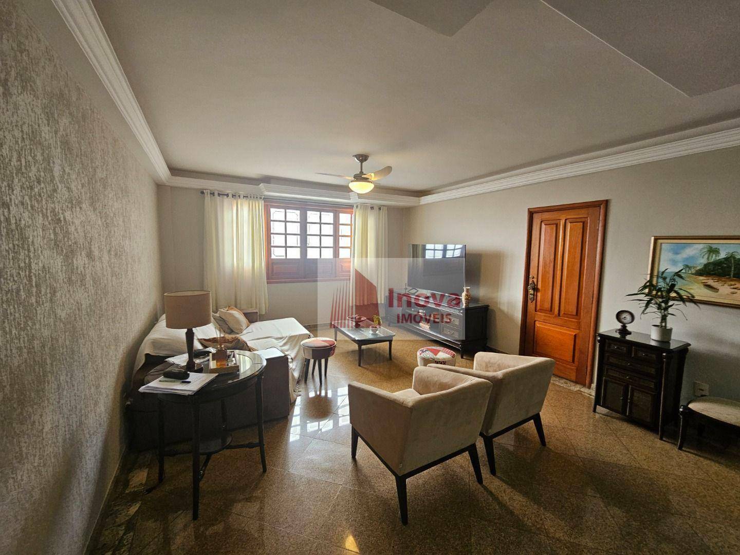 Casa, 5 quartos, 319 m² - Foto 3