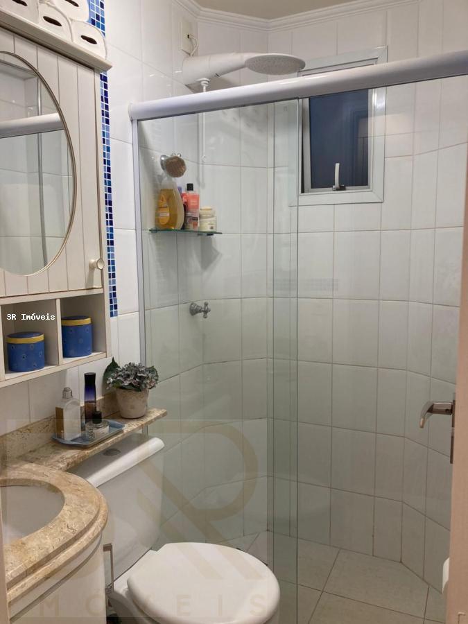 Apartamento à venda com 1 quarto, 42m² - Foto 21