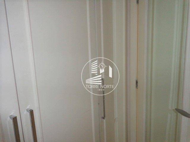 Apartamento à venda com 3 quartos, 145m² - Foto 25