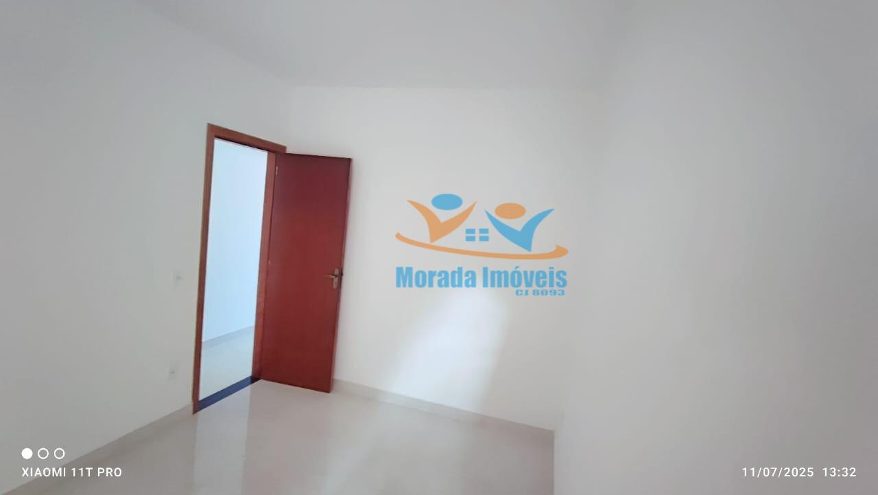 Casa à venda com 2 quartos, 260m² - Foto 9