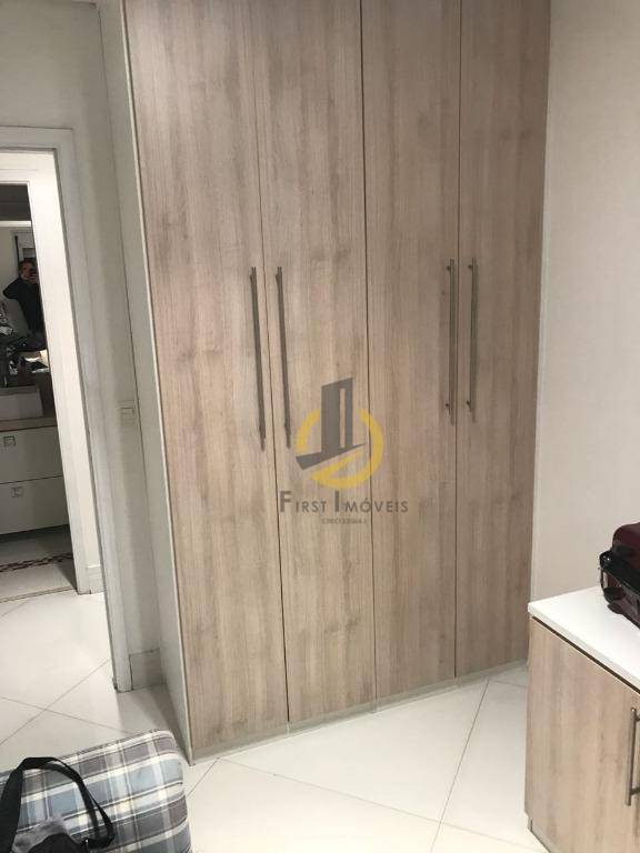 Apartamento para alugar com 2 quartos, 72m² - Foto 20