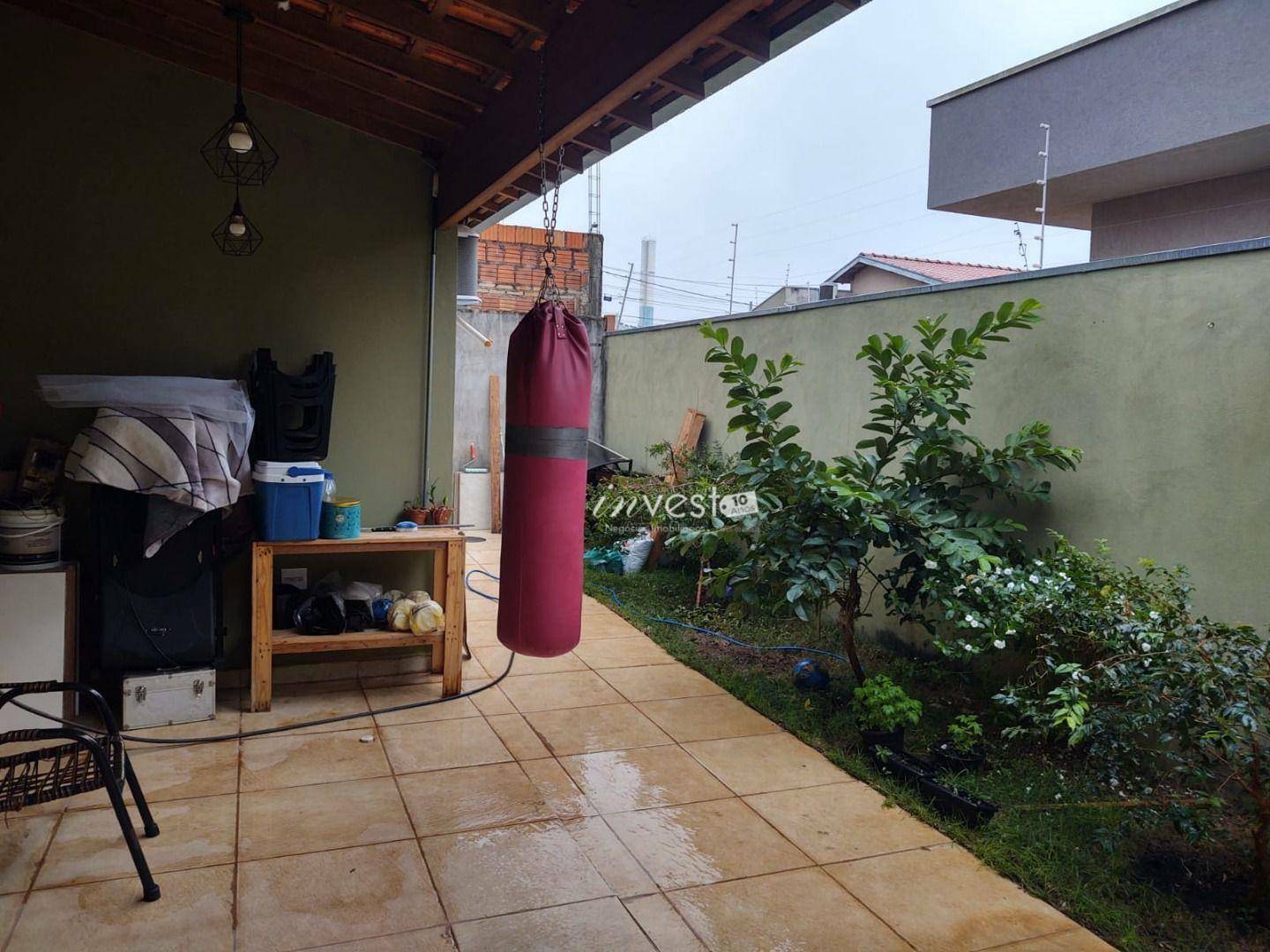 Casa à venda com 3 quartos, 150m² - Foto 12