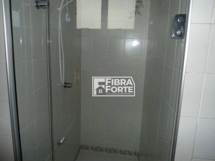 Apartamento à venda com 3 quartos, 127m² - Foto 19