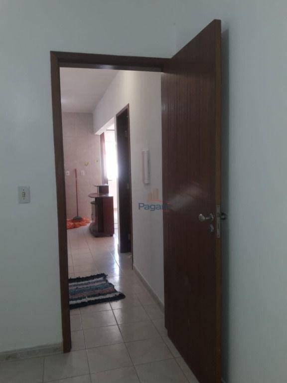 Casa à venda com 5 quartos, 160m² - Foto 18