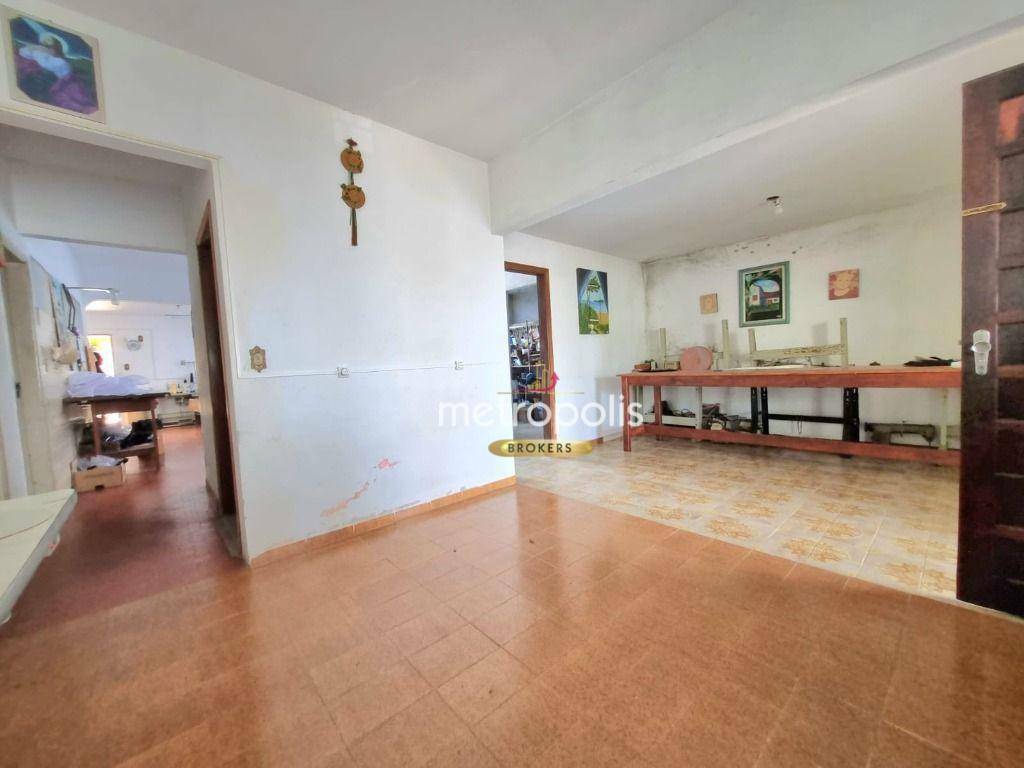 Casa à venda com 8 quartos, 424m² - Foto 29