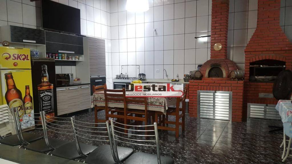 Sobrado à venda com 5 quartos, 230m² - Foto 13