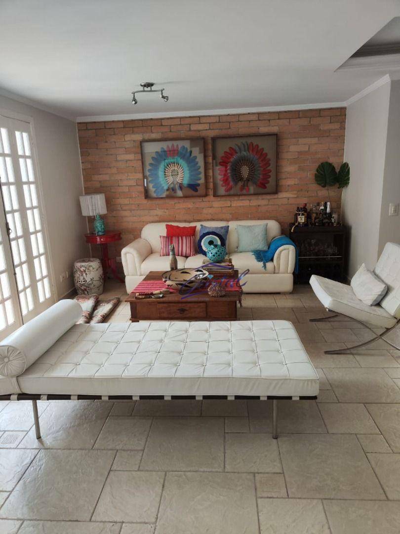 Casa à venda com 3 quartos, 220m² - Foto 3